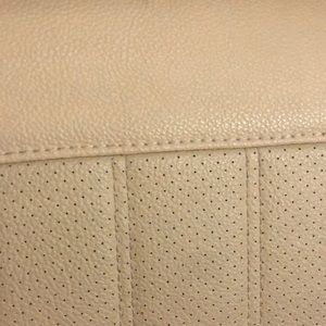 Meet your Posher, Ava